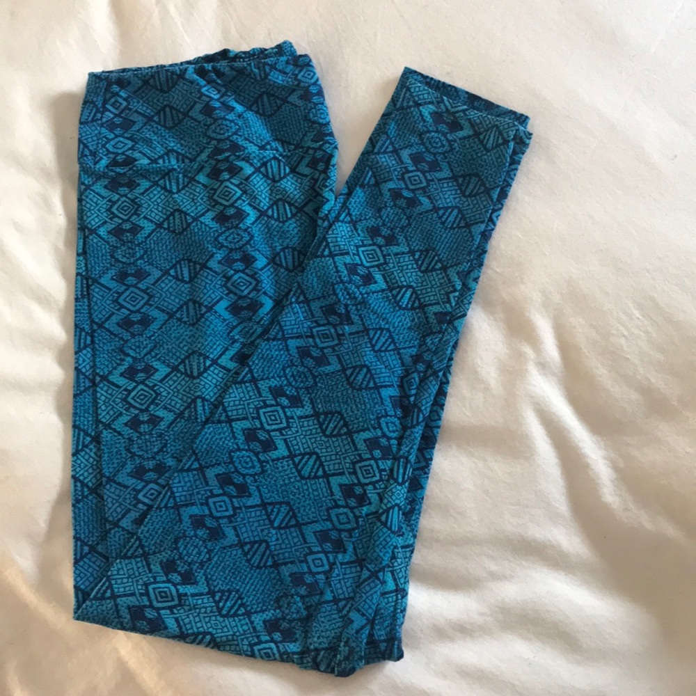 LuLaRoe Blue Tribal print leggings Size TC